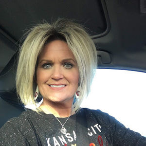 Meet your Posher, Traci